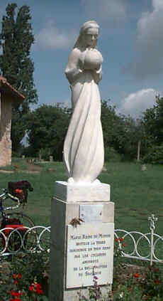 PhotoEssay Notre Dame des Cyclistes